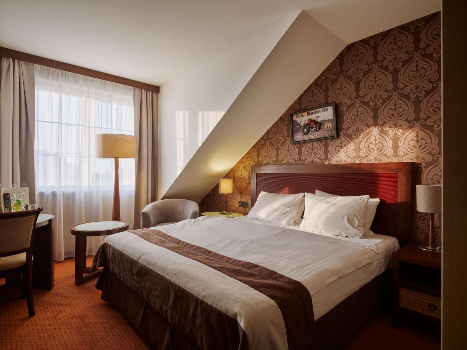 Hotel Verde Кошалин Екстериор снимка