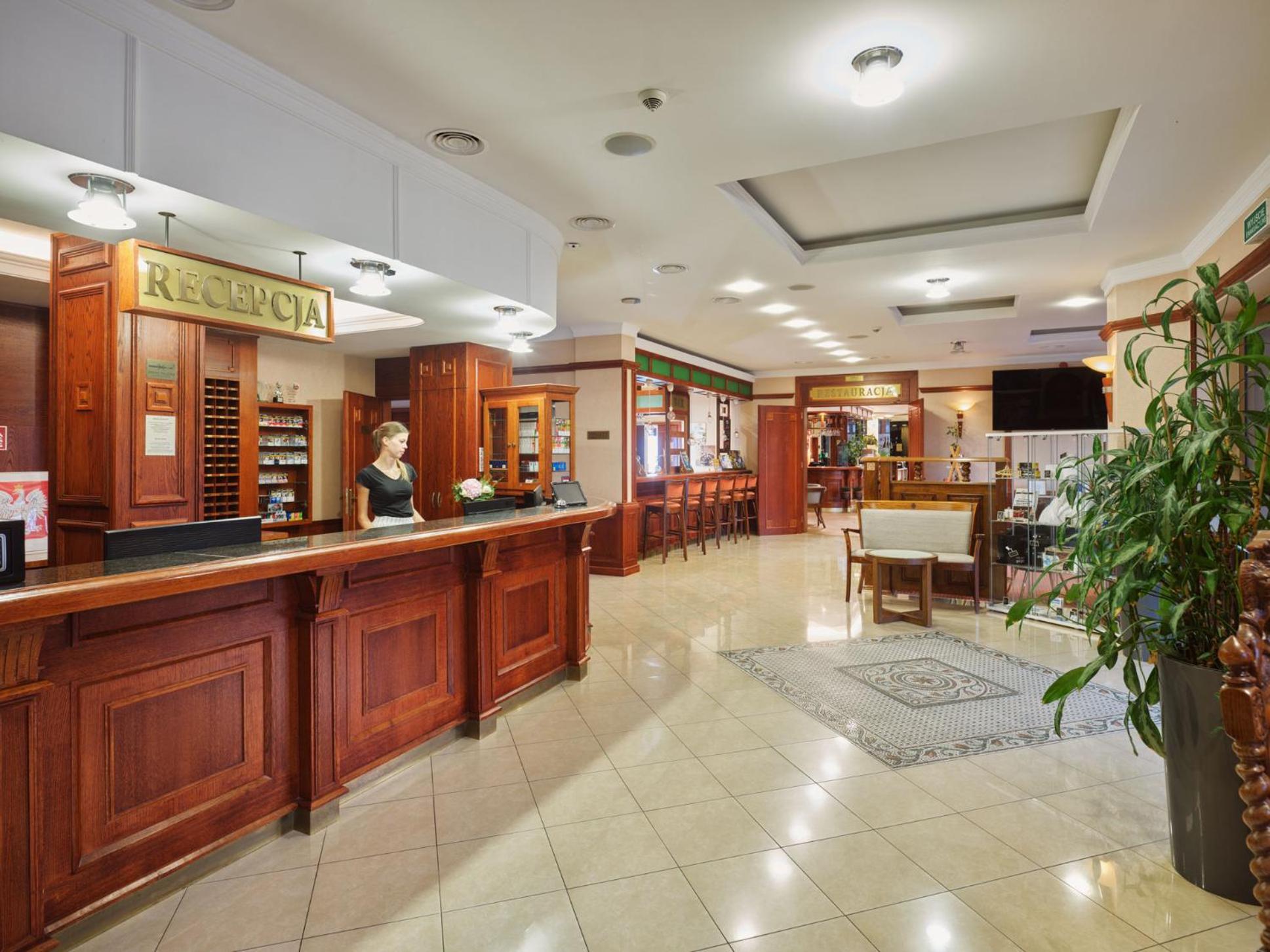 Hotel Verde Кошалин Екстериор снимка